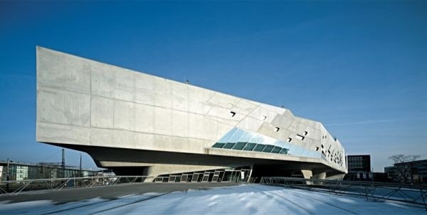 dPxUPZazIgAA&bo=WAIuAQAAAAABAFI!&rf=0-9.jpg