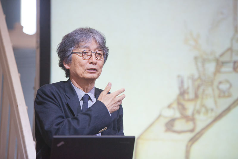 min.jpg
