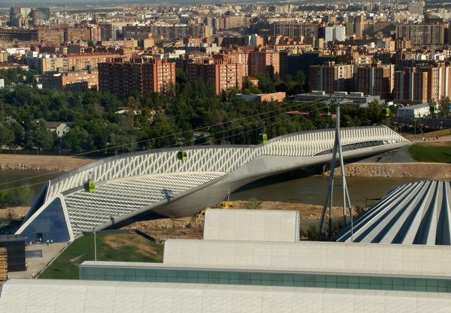 Zaragoza-Bridge-Pavilion-1.jpg