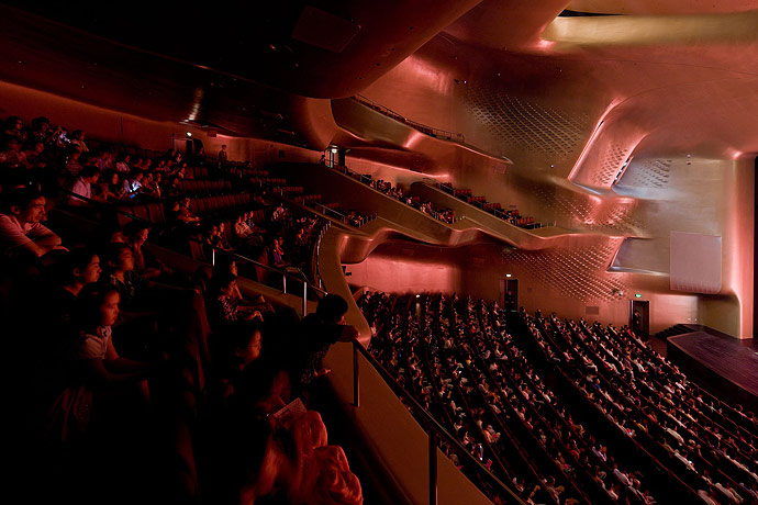 Guangzhou-Opera-16.jpg