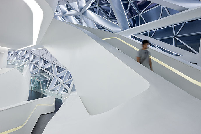 Guangzhou-Opera-12.jpg
