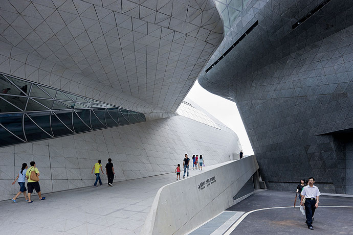 Guangzhou-Opera-6.jpg