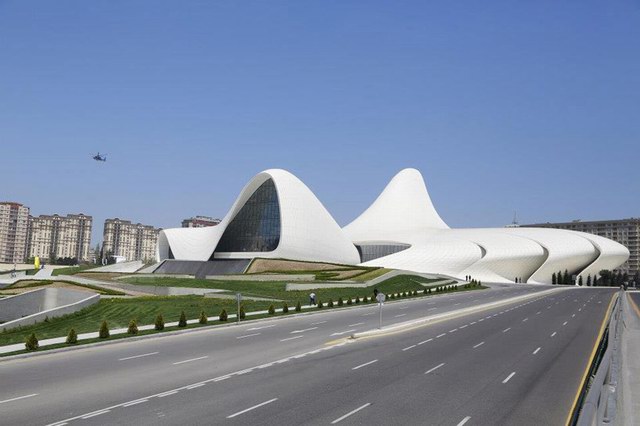 heydar-aliyev-cultural-center-11.jpg