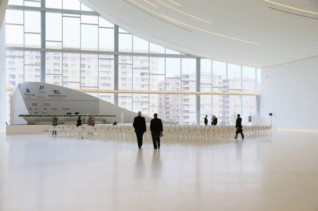 heydar-aliyev-cultural-center-19.jpg